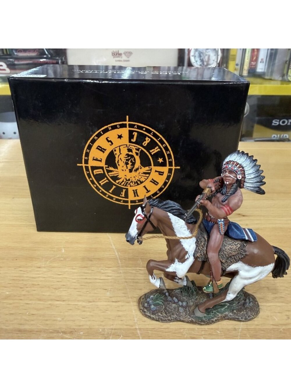 King & Country TRW037(P) Mounted Native American Warrior 2013 Figure